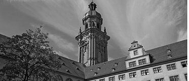 Turm der Neubaukirche, sw