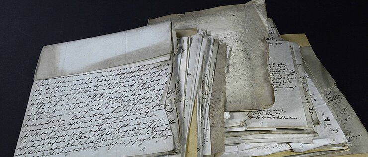 Konvolut von Schreiben aus der Briefsammlung von Franz Oberthür 